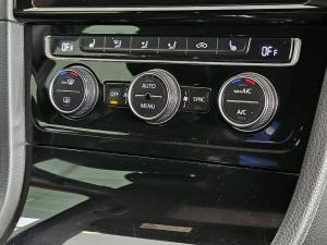 Volkswagen Golf GTD - Image 24