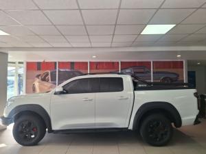 GWM P300 2.4T double cab LTD 4x4 - Image 4