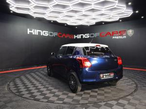 Suzuki Swift 1.2 GL auto - Image 4