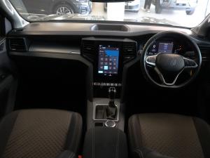 Volkswagen Amarok 2.0TDI double cab Life 4Motion auto - Image 12