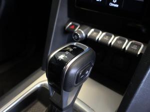 Volkswagen Amarok 2.0TDI double cab Life 4Motion auto - Image 18