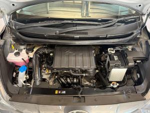 Hyundai Grand i10 1.0 FLUID/EXECUTIVE - Image 9