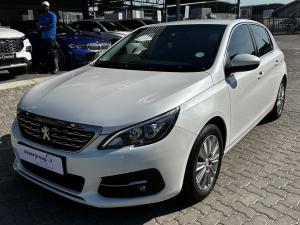 Peugeot 308 1.2T Allure - Image 3