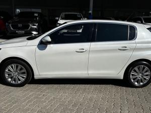 Peugeot 308 1.2T Allure - Image 6