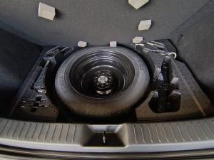 Mazda CX-30 2.0 Carbon Edition - Image 13