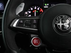 Alfa Romeo Stelvio Quadrifoglio Q4 - Image 23