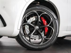 Alfa Romeo Stelvio Quadrifoglio Q4 - Image 3