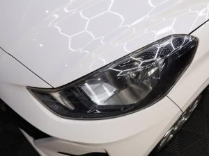 Hyundai Grand i10 1.0 Premium Cargo panel van - Image 6