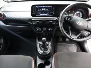 Hyundai Grand i10 1.0 Premium Cargo panel van - Image 8
