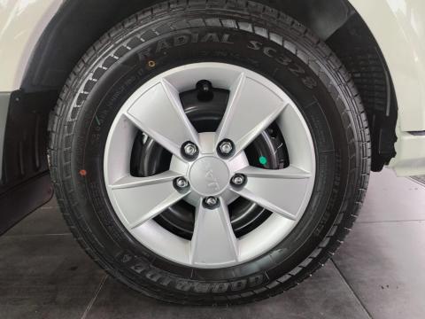 Image JAC X200 2.8TDi 68kW 1.3-ton double cab dropside