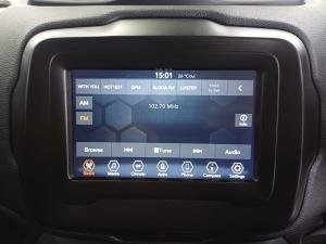 Jeep Renegade 1.4T Limited - Image 11