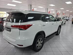 Toyota Fortuner 2.4GD-6 auto - Image 2