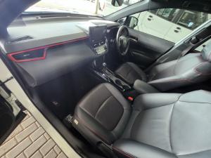 Toyota Corolla Cross 1.8 Hybrid GR-Sport - Image 7