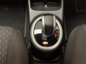 Toyota Vitz 1.0 XR auto - Image 10