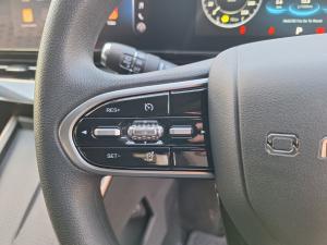 Omoda C5 1.5T 230T Street + - Image 9