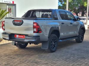 Toyota Land Cruiser Prado 2.8GD VX-R - Image 2