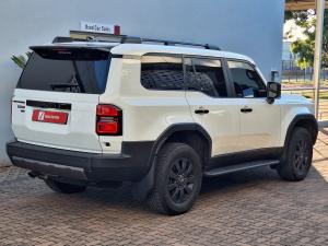Toyota Land Cruiser Prado 2.8GD VX-R - Image 2