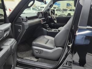 Toyota Land Cruiser Prado 2.8GD VX-L - Image 7