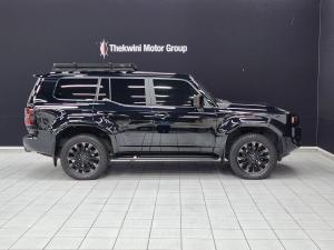 Toyota Land Cruiser Prado 2.8GD VX-L - Image 3