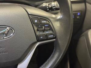 Hyundai Tucson 2.0CRDi Elite - Image 10