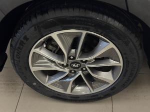Hyundai Tucson 2.0CRDi Elite - Image 19