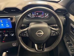 Nissan Magnite 1.0 Turbo Acenta Kuro auto - Image 8
