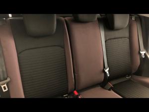 Toyota Starlet Cross 1.5 XR manual - Image 11