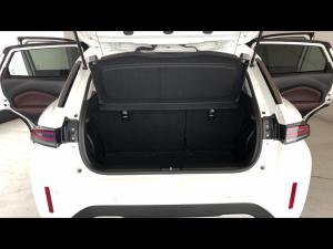 Toyota Starlet Cross 1.5 XR manual - Image 13