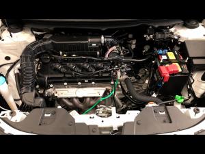 Toyota Starlet Cross 1.5 XR manual - Image 14
