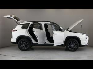 Toyota Urban Cruiser 1.5 XR manual - Image 30