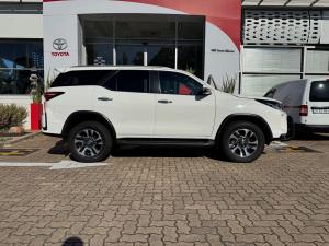 Toyota Fortuner 2.8GD-6 - Image 3
