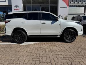 Toyota Fortuner 2.8GD-6 4x4 GR-Sport - Image 3