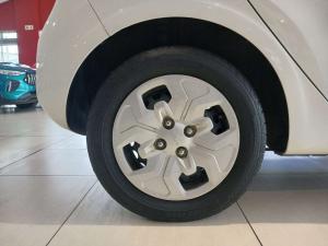 Kia Picanto 1.0 Street - Image 10