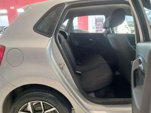 Volkswagen Polo Vivo 1.4 Trendline - Image 11