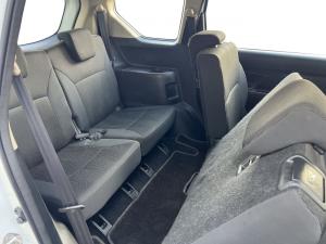 Suzuki Ertiga 1.5 GA - Image 21