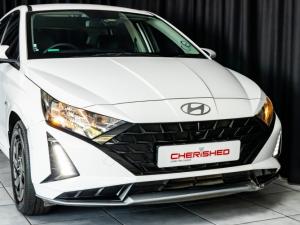Hyundai i20 1.2 Premium - Image 2