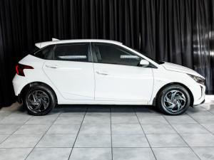 Hyundai i20 1.2 Premium - Image 3