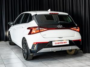 Hyundai i20 1.2 Premium - Image 5