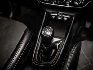 Hyundai i20 1.2 Premium - Image 9