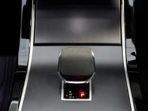 Land Rover Range Rover Evoque D200 R-Dynamic SE - Image 21