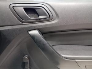 Ford Ranger 2.2TDCi (aircon) - Image 13