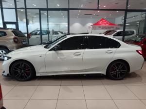 BMW 3 Series 320i Mzansi Edition - Image 2