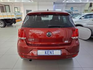 Volkswagen Polo Vivo hatch 1.6 Comfortline auto - Image 4