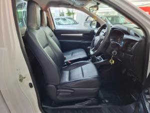Toyota Hilux 2.4GD single cab S (aircon) - Image 9