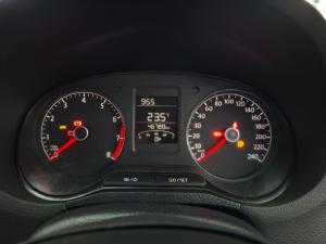 Volkswagen Polo Vivo hatch 1.4 Trendline - Image 16