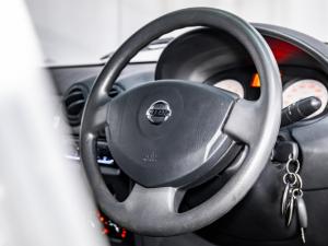 Nissan NP200 1.6i safety pack (aircon) - Image 6