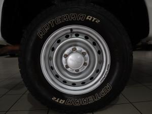 Isuzu D-Max 250 4x4 Hi-Ride - Image 23