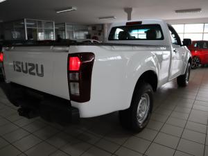 Isuzu D-Max 250 4x4 Hi-Ride - Image 4