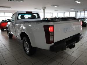 Isuzu D-Max 250 4x4 Hi-Ride - Image 5