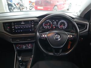 Volkswagen Polo hatch 1.0TSI Comfortline - Image 11